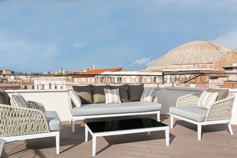 THE PANTHEON ICONIC ROME HOTEL