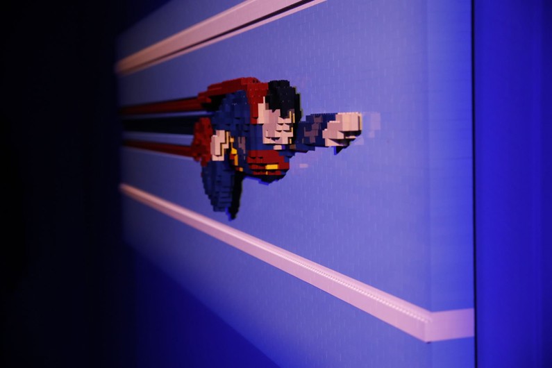 THE ART OF THE BRICK: DC SUPER HEROES